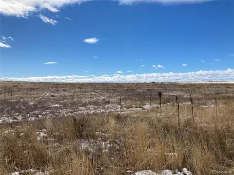47700 E Caley Pl, Bennett, CO 80102 photo 1