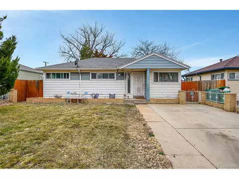 2285 Emporia St, Aurora, CO 80010