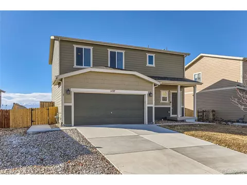 1127 Huntington Ave, Dacono, CO 80514