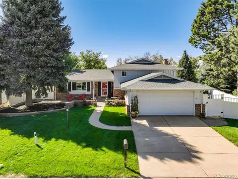 12365 E Cedar Cir, Aurora, CO 80012 photo 2