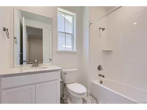 24484 E Pacific Pl, Aurora, CO 80018 photo 17