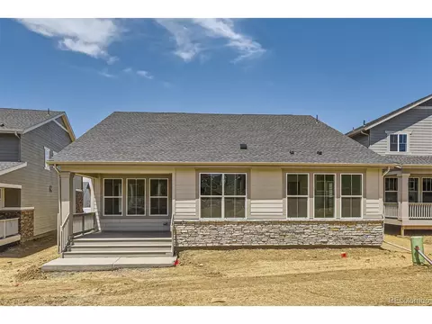 24484 E Pacific Pl, Aurora, CO 80018 photo 2