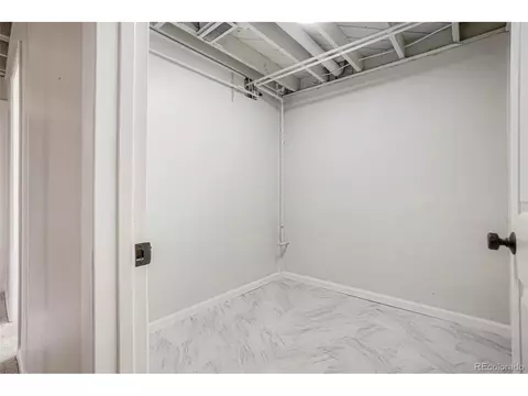 6921 Avrum Dr, Denver, CO 80221 photo 18