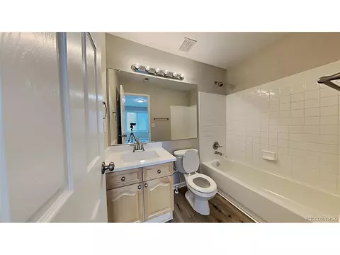 Undisclosed, Aurora, CO 80016 photo 25
