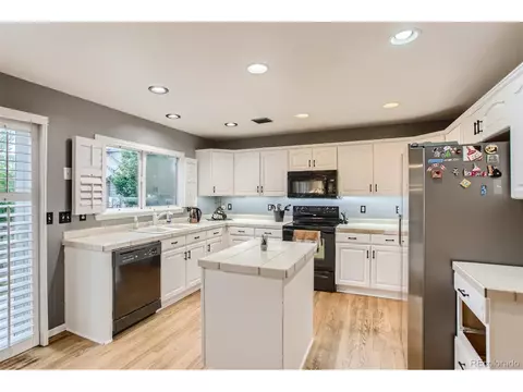 19981 E 59th Pl, Aurora, CO 80019 photo 7