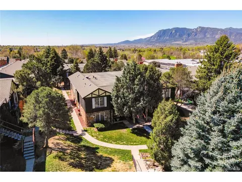2902 Airport Rd #223, Colorado Springs, CO 80910