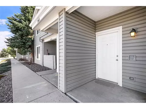 905 S Zeno Way #204, Aurora, CO 80017