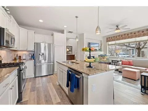 Kitchen - 9025 E Phillips Dr, Centennial, CO 80112 photo 5 of 8