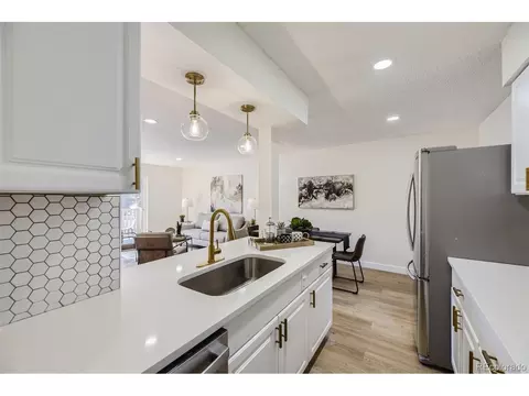 7615 E Quincy Ave #306, Denver, CO 80237
