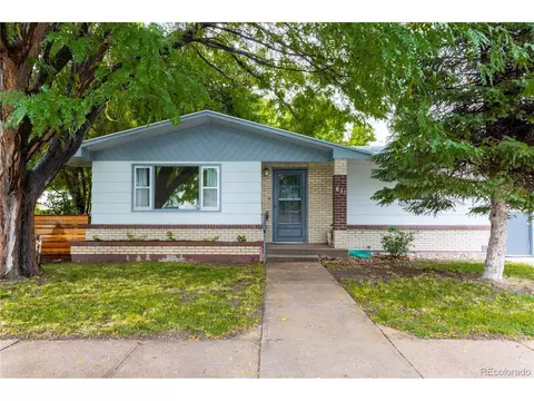 831 W 5th St, Wray, CO 80758