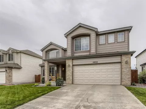 18832 E Berry Dr, Aurora, CO 80015 photo 2