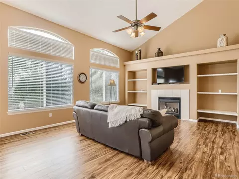18832 E Berry Dr, Aurora, CO 80015 photo 12