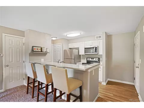 2575 S Syracuse Way #M206, Denver, CO 80231
