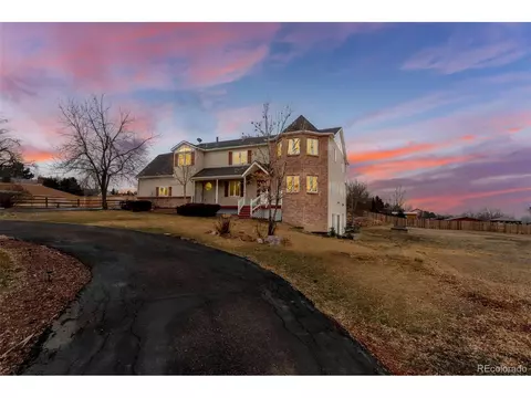7208 Secrest Ct, Arvada, CO 80007
