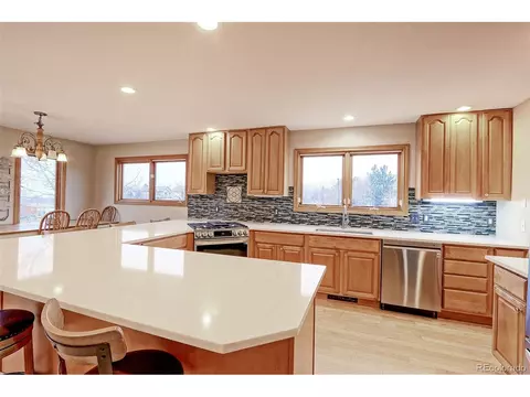 7208 Secrest Ct, Arvada, CO 80007 photo 9