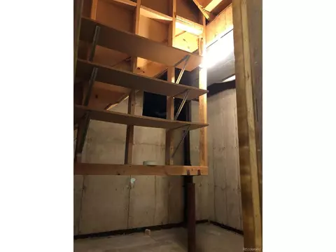 8102 E Bucknell Pl, Denver, CO 80231 photo 27