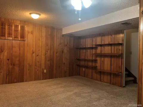 8102 E Bucknell Pl, Denver, CO 80231 photo 23