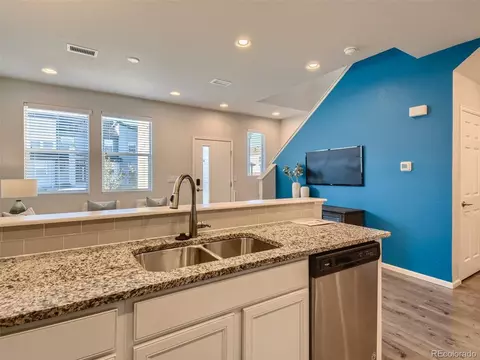 16171 E Warner Pl, Denver, CO 80239 photo 22