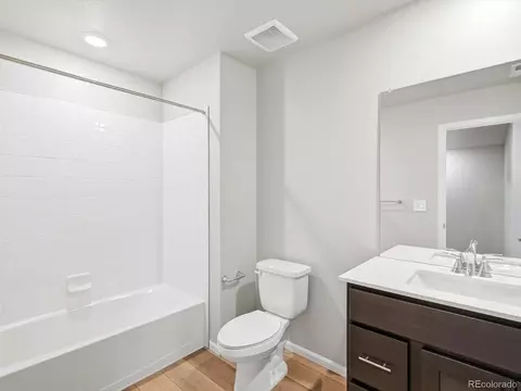 Bath - 2197 E 164th Ave, Thornton, CO 80602 photo 2 of 4