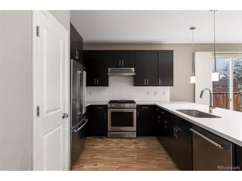 Kitchen - 8177 E 53rd Dr, Denver, CO 80238 photo 3 of 4