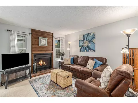 8662 Carr Loop, Arvada, CO 80005