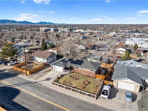 9539 Grandview Ave, Arvada, CO 80002