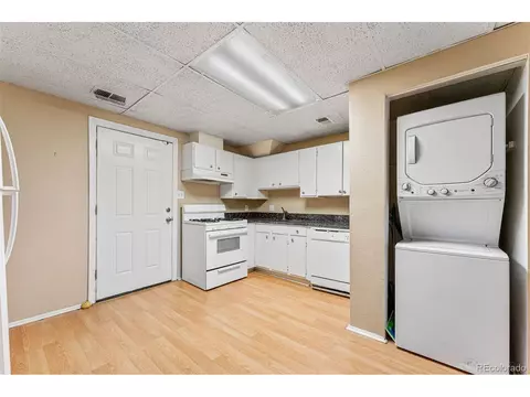 2126 N High St, Denver, CO 80205 photo 24