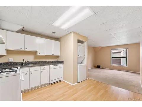 2126 N High St, Denver, CO 80205 photo 25