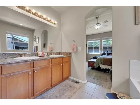 25144 E 2nd Ave, Aurora, CO 80018 photo 28