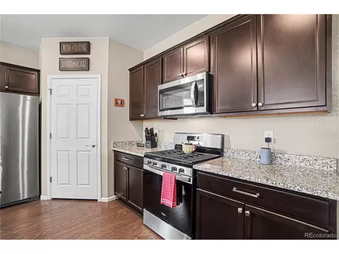 Kitchen - 1645 Clarendon Dr, Windsor, CO 80550 photo 2 of 4