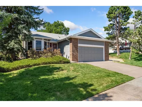 11 Canongate Ln, Highlands Ranch, CO 80130