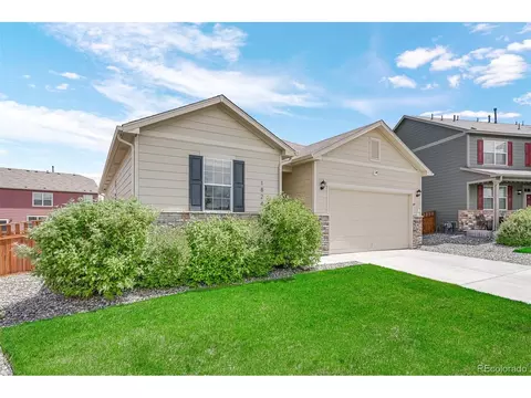 1824 Ruby Ct, Brighton, CO 80603 photo 2
