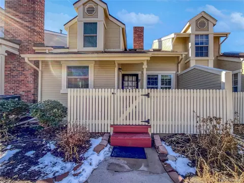 2901 W Long Dr #F, Littleton, CO 80120