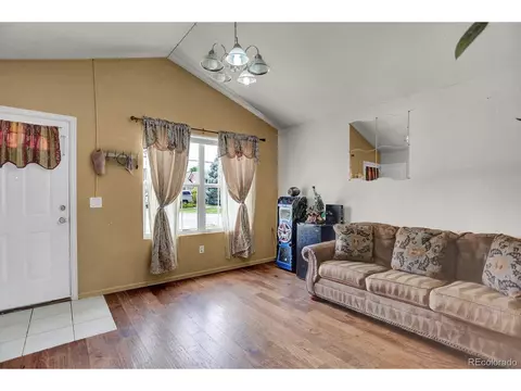 1748 Eagle St #C, Aurora, CO 80011 photo 2