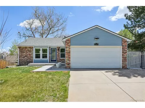 17476 E Bellewood Cir, Aurora, CO 80015
