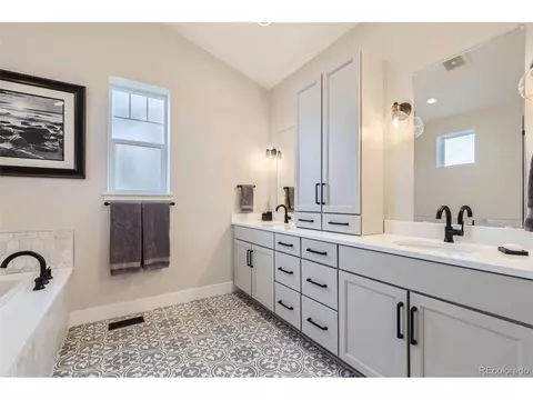 10302 E 63rd Ave, Denver, CO 80238 photo 21