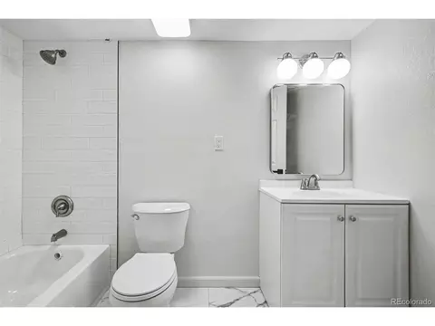 Bath - 11874 Eudora Dr, Thornton, CO 80233 photo 5 of 5