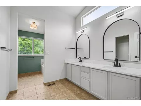 Bath - 11874 Eudora Dr, Thornton, CO 80233 photo 2 of 5