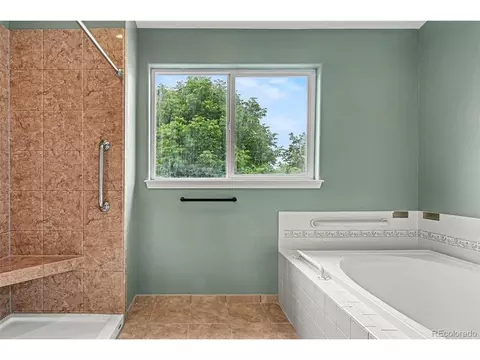 Bath - 11874 Eudora Dr, Thornton, CO 80233 photo 3 of 5