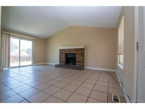 4554 Sable St, Denver, CO 80239 photo 8