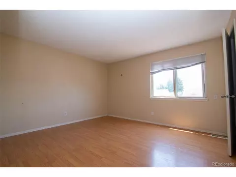 4554 Sable St, Denver, CO 80239 photo 5