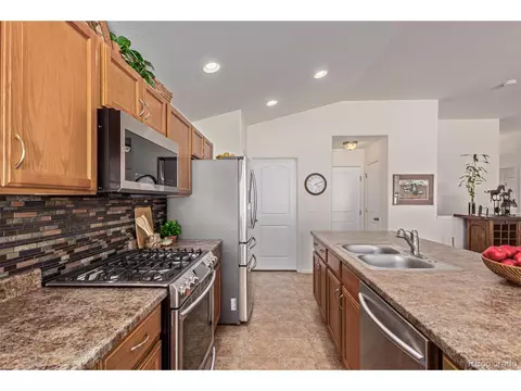 832 Mt Sneffels Ave, Windsor, CO 80550 photo 7