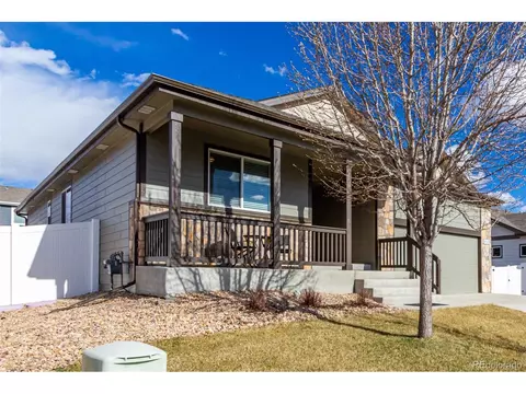 832 Mt Sneffels Ave, Windsor, CO 80550 photo 2