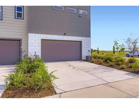 9436 E 57h Ave, Denver, CO 80238 photo 27