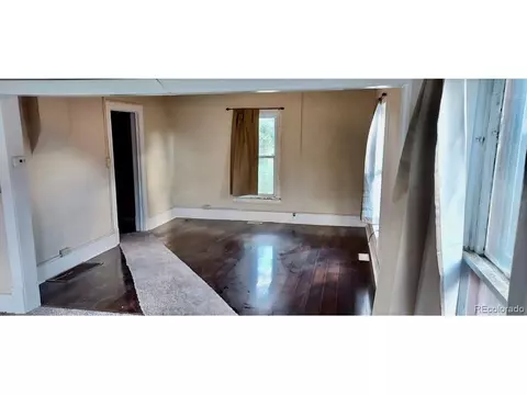 315 E 4th St, Walsenburg, CO 81089 photo 5