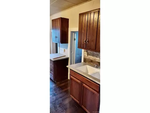 315 E 4th St, Walsenburg, CO 81089 photo 9
