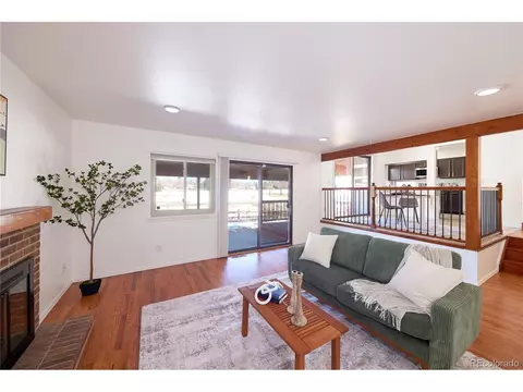 Living - 16075 E Lehigh Cir, Aurora, CO 80013 photo 2 of 3
