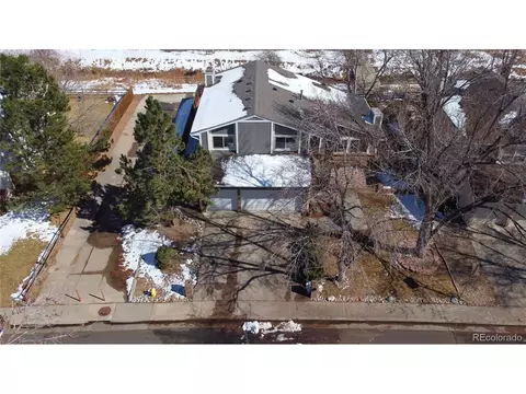 View/Area - 16075 E Lehigh Cir, Aurora, CO 80013 photo 3 of 6