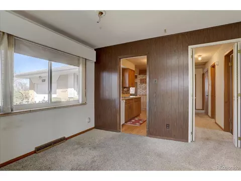 10901 E 6th Pl, Aurora, CO 80010 photo 5