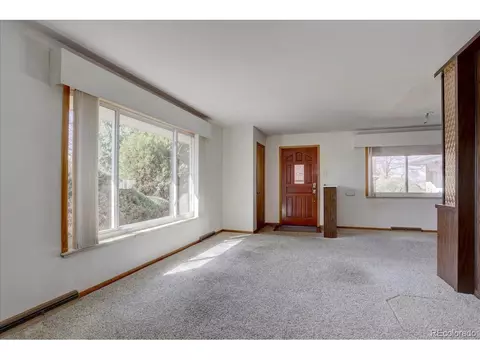 10901 E 6th Pl, Aurora, CO 80010 photo 4
